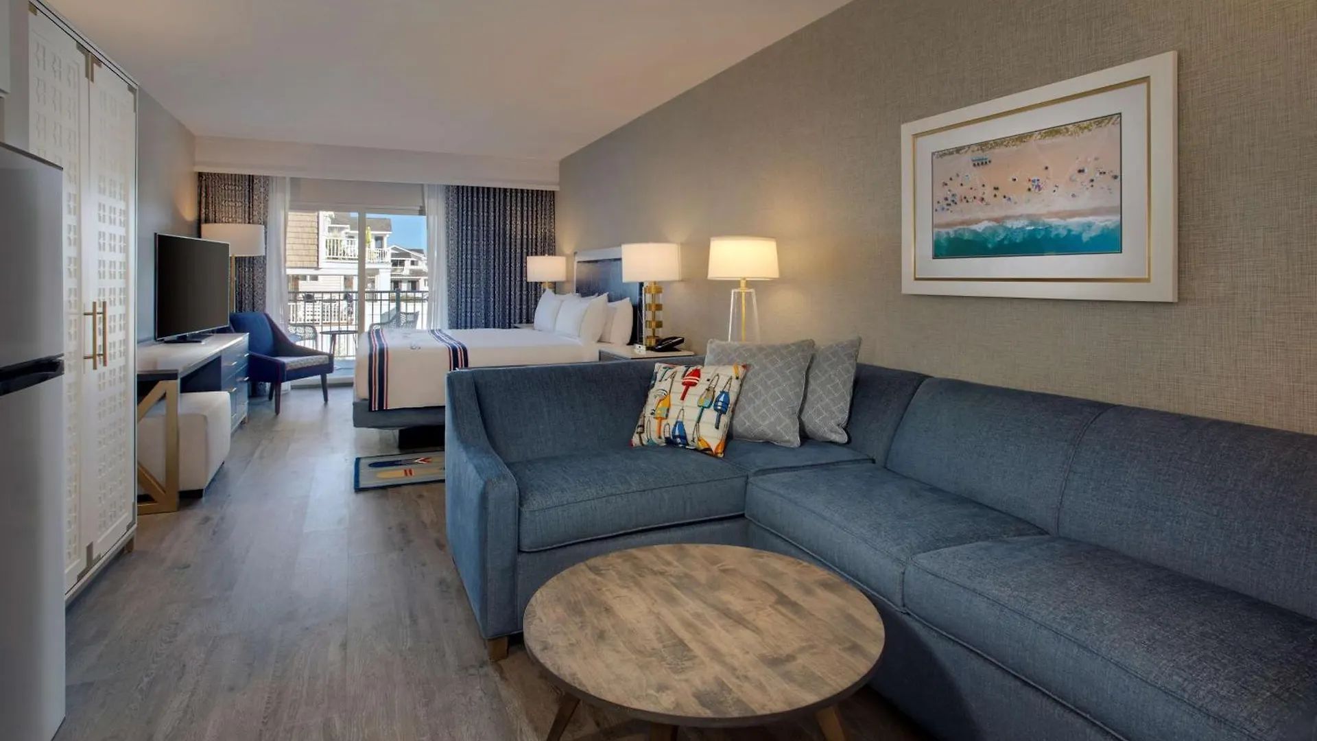 Fenwick Shores, Tapestry Collection By Hilton Fenwick Island